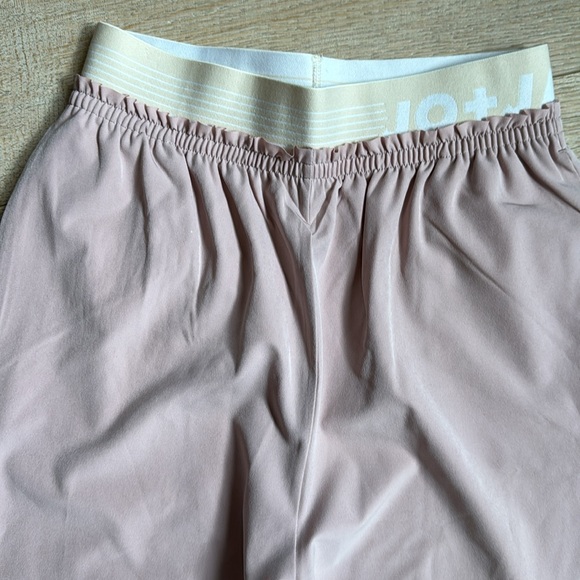 LIKE NEW Jo & Jax lightweight rose dance jogger pants with ankle elastic XXS - Picture 2 of 4